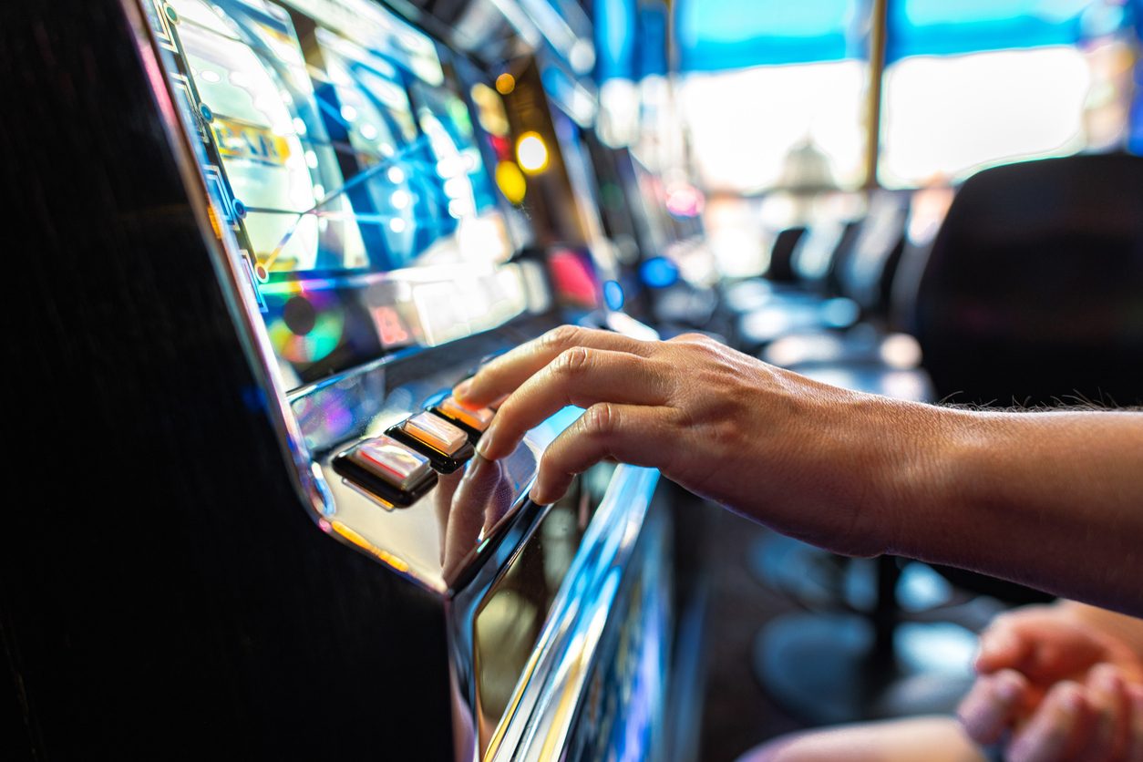 Some question why video gambling tax increase should benefit Chicago
