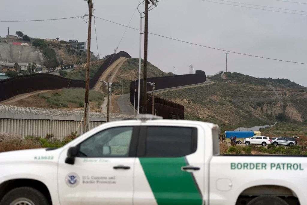 Illegal immigrant in Iowa pleads guilty to sexually assaulting 12-year-old girl