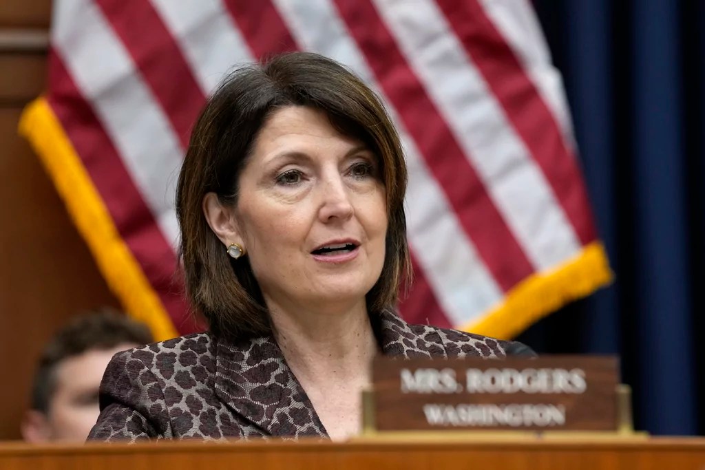 Tech privacy bill hits roadblock with committee hearing delay