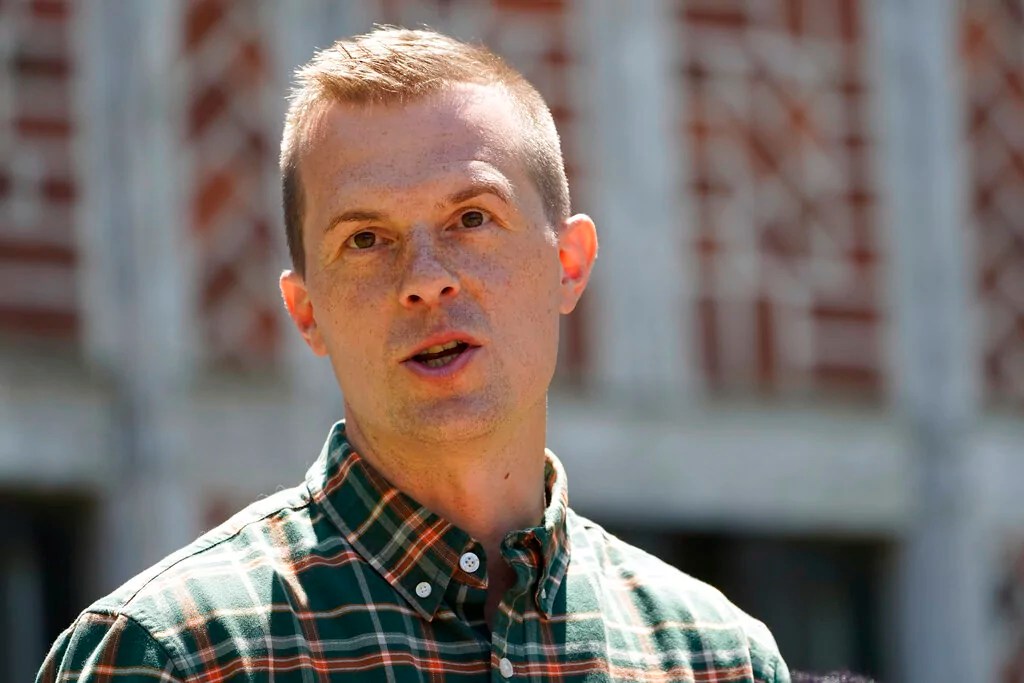 Jared Golden defends his place in Democratic Party