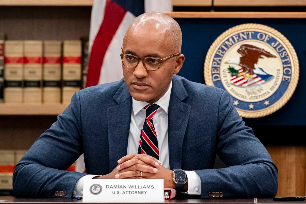 Adams prosecutor Damian Williams resigns with new Trump selection incoming
