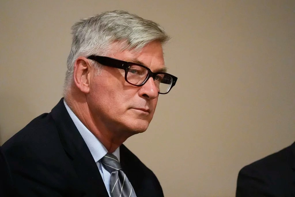 Witness testimony begins in Alec Baldwin’s Rust shooting trial