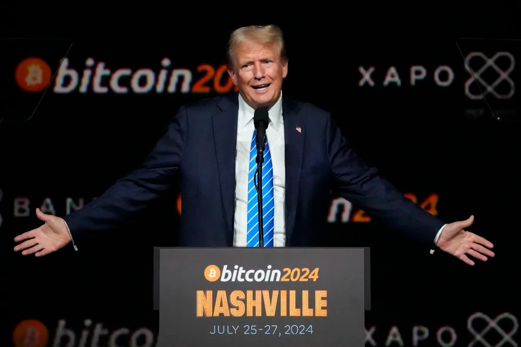 Trump promotes a limited number of Bitcoin Sneakers