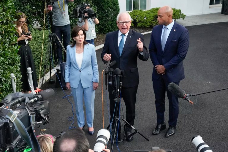 Congress wants Biden gone but governors want him to stay