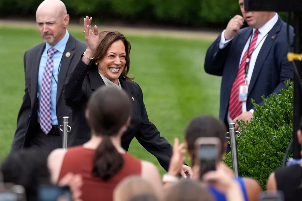 Harris facing little competition in quest to be Democratic nominee