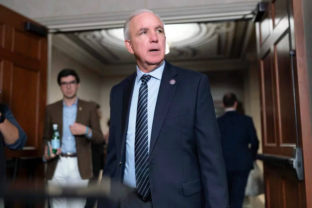 Rep. Gimenez sounds alarm over ‘national security concern’ after TSA ‘security breach’