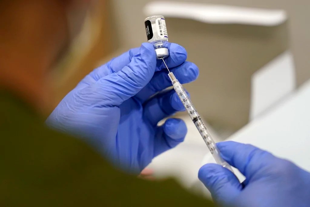 Federal jury says BlueCross BlueShield must pay $700,000 to employee fired for refusing COVID-19 vaccine