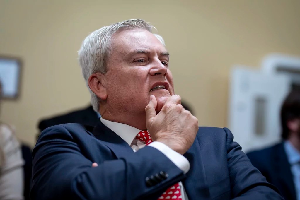 Pharmacy middlemen moving overseas as regulations loom, House Republican investigation claims