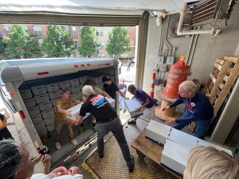 Ballot measure to reform district mapmaking in Ohio gathers 700,000 signatures