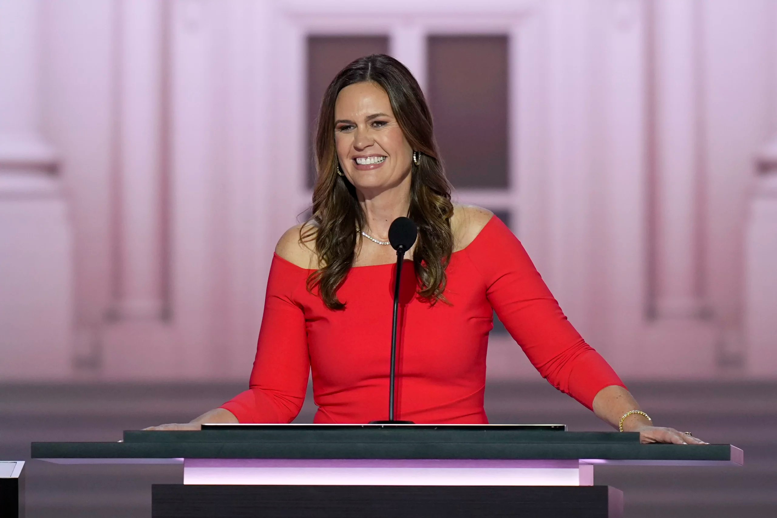 Sarah Huckabee Sanders digs at Joe and Jill Biden amid mental acuity concerns