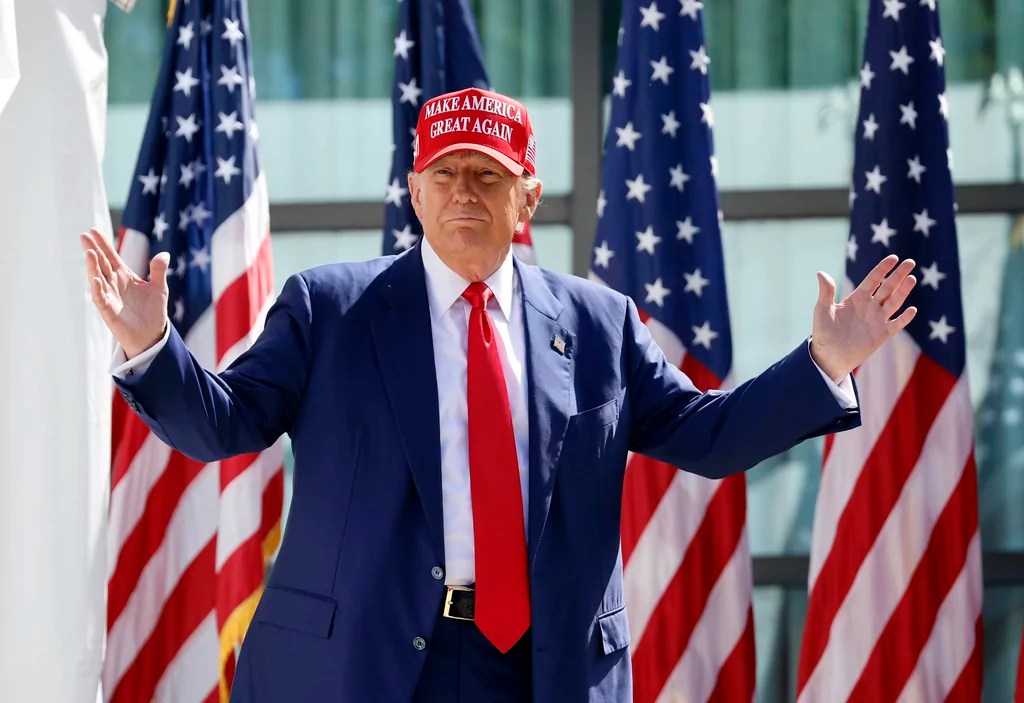Missouri attorney general asks Supreme Court to remove Trump’s gag order