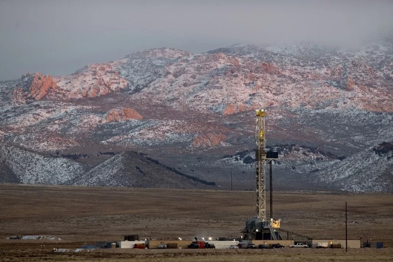 A drill rig stands at a Fervo Energy geothermal site under construction near Milford, Utah, Nov. 26, 2023. Southern California Edison will purchase electricity from Fervo Energy, Fervo announced on Tuesday, June 25, 2024. (AP Photo/Ellen Schmidt, File)