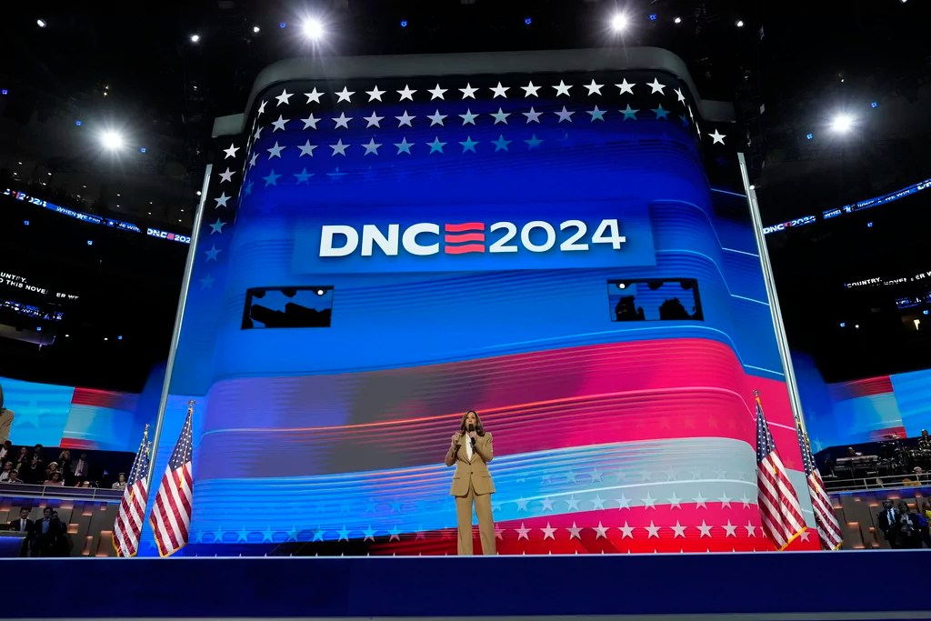 Traditional press fuming over DNC seating in Chicago for Kamala Harris’s convention