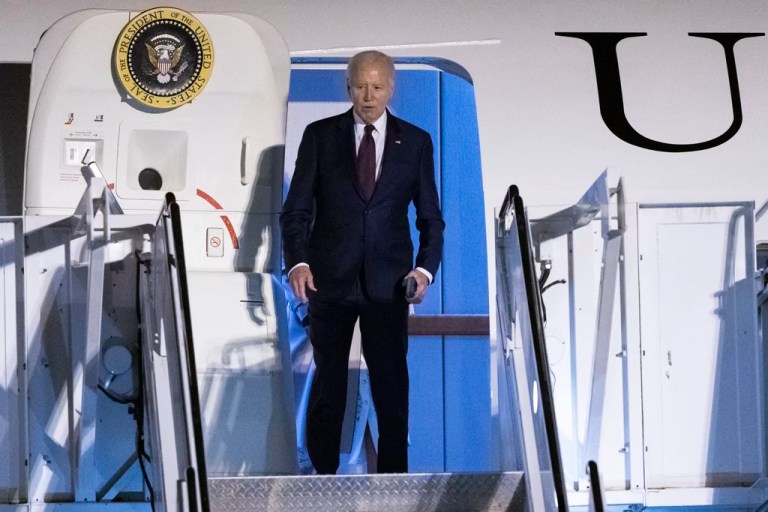 White House snubs Republicans in celebratory statement about crime decrease