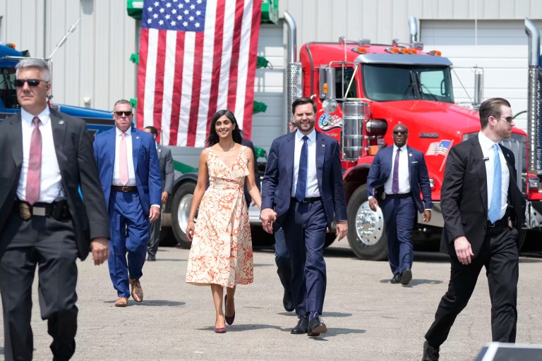 Vance aims to revive support for Trump from veterans, seen as essential to victory