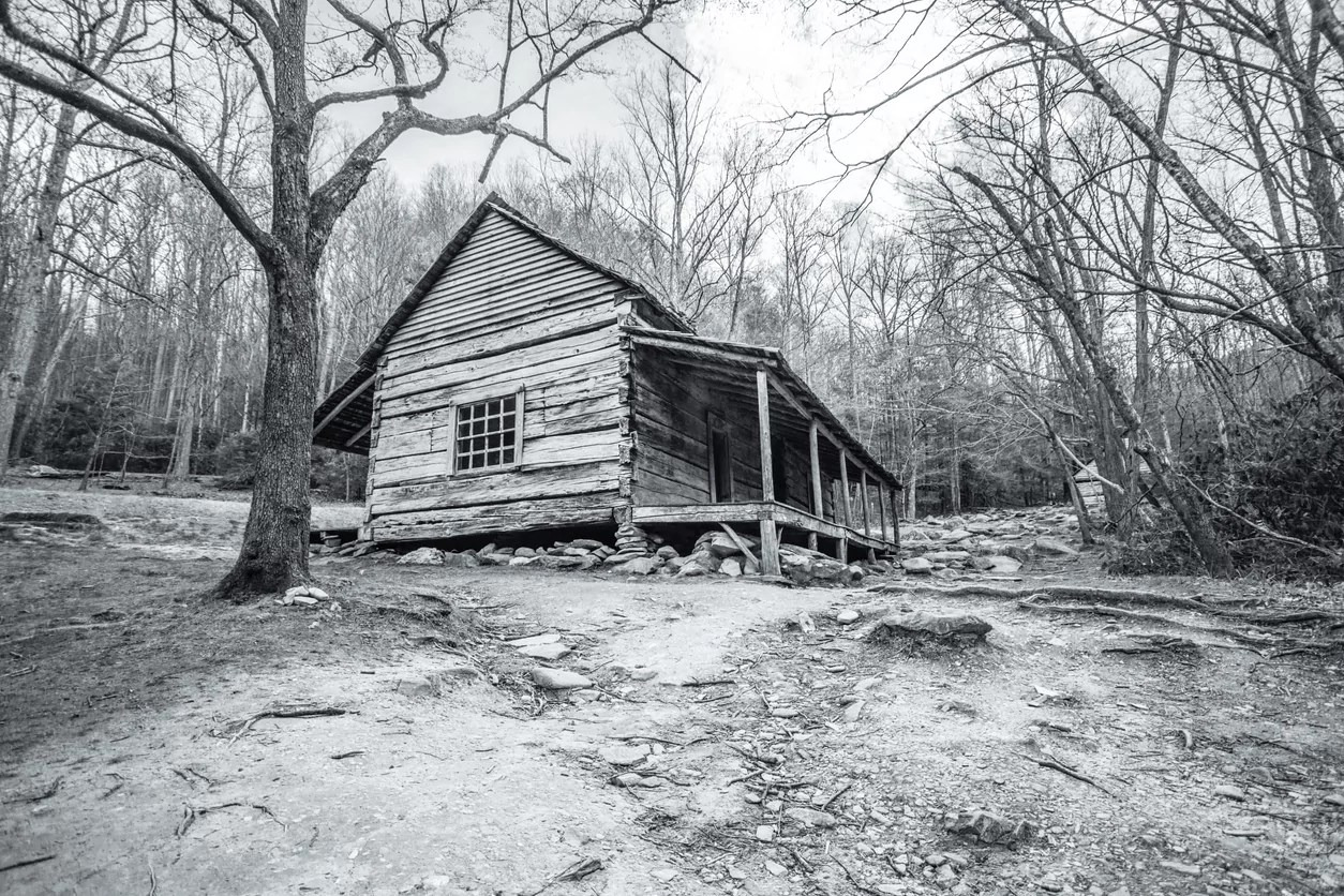 Tennessee now has 9 distressed counties, up 1 from a year ago