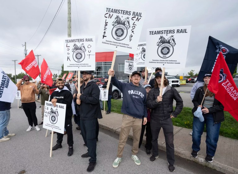 Back-to-work order issued for two major Canada railroads. Union will comply, but lawsuit planned