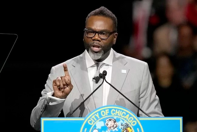 Chicago official rescinds claim that Texas could bus ‘25,000’ migrants to DNC