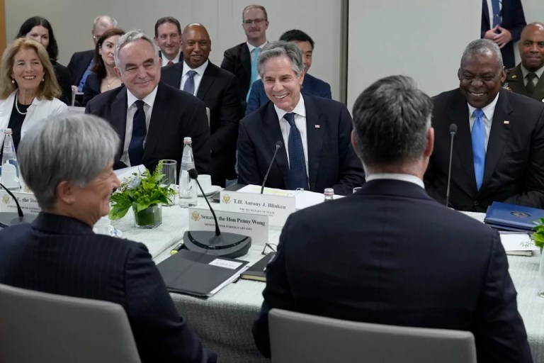 US drops technology export bans for Australia and United Kingdom