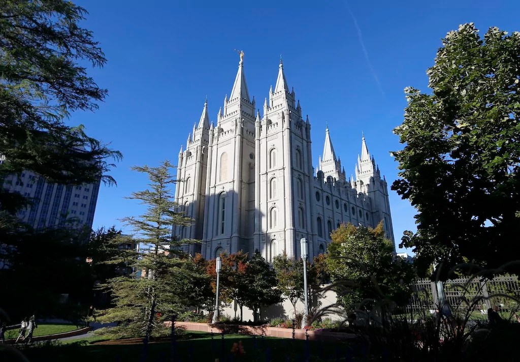 How Mormons could become key voting bloc for Arizona Democrats