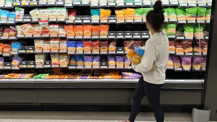 Inflation dropped to 1.7% in August in producer price index