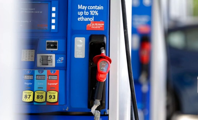 Gas prices: Increase at the pumps in the middle of the workweek