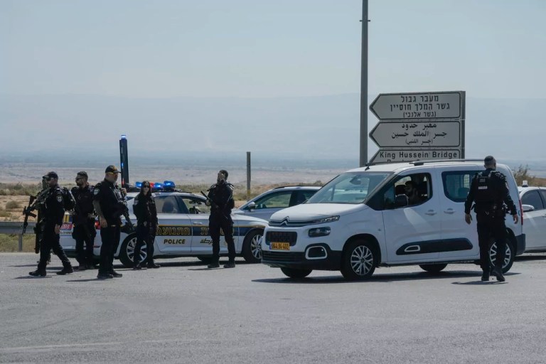 Three Israelis killed in shooting at Jordanian-Israeli border