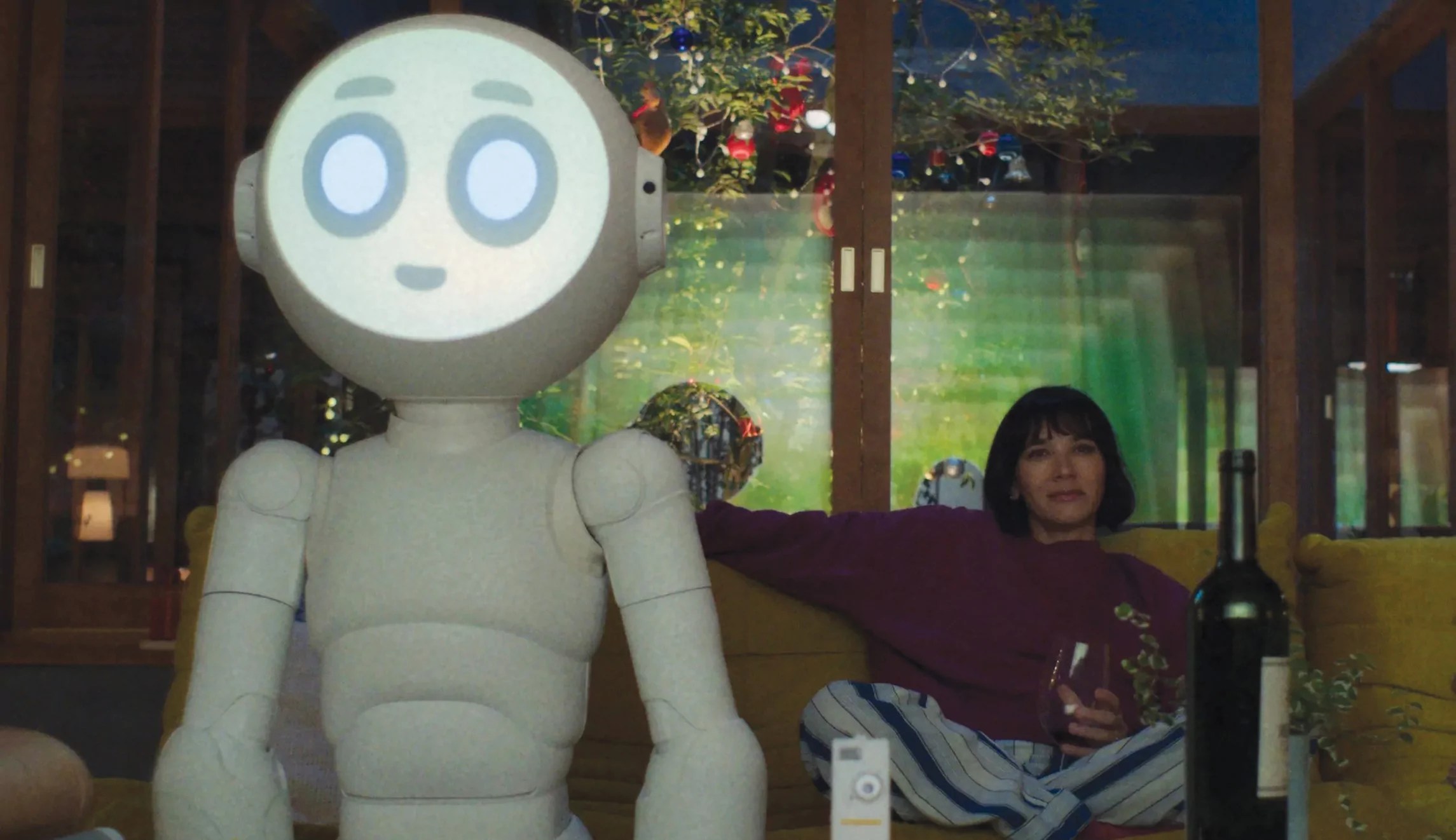 Robots are our friends (right?): Review of Sunny on Apple TV+