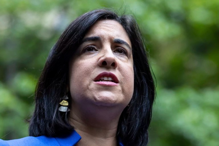 New York City House Republican slams Adams for ‘stonewalling’ on migrant crime numbers