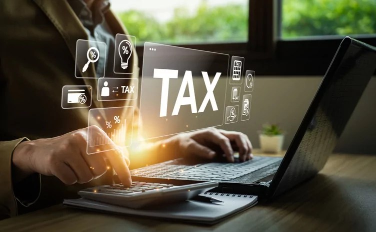 New poll shows voters moving right on tax cuts 