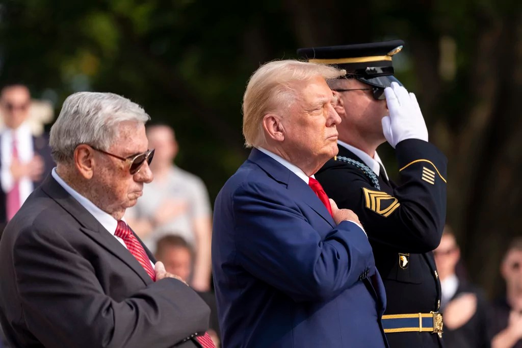 Trump enlists Gold Star families to hit back against Arlington Cemetery criticism 