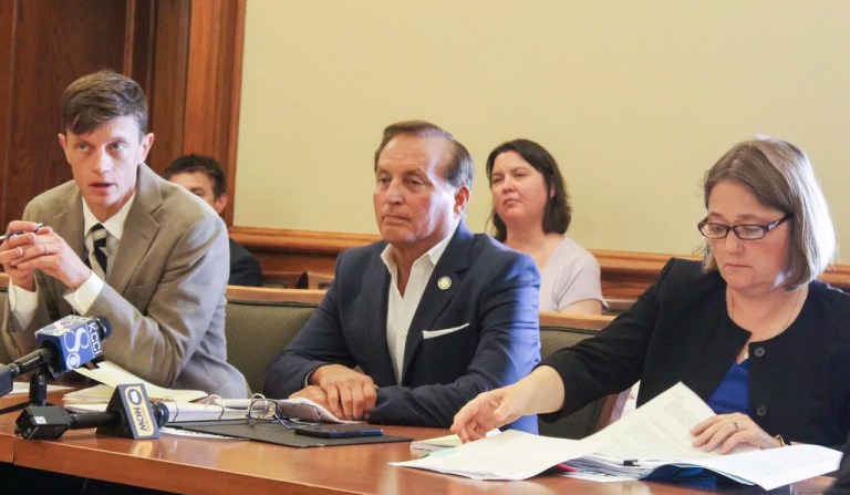 Iowa judge rules against Libertarian candidates, keeping their names off the ballot for Congress