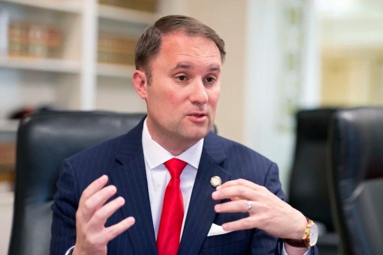 Virginia attorney general focused on 2024 as lieutenant governor jumps into 2025 race