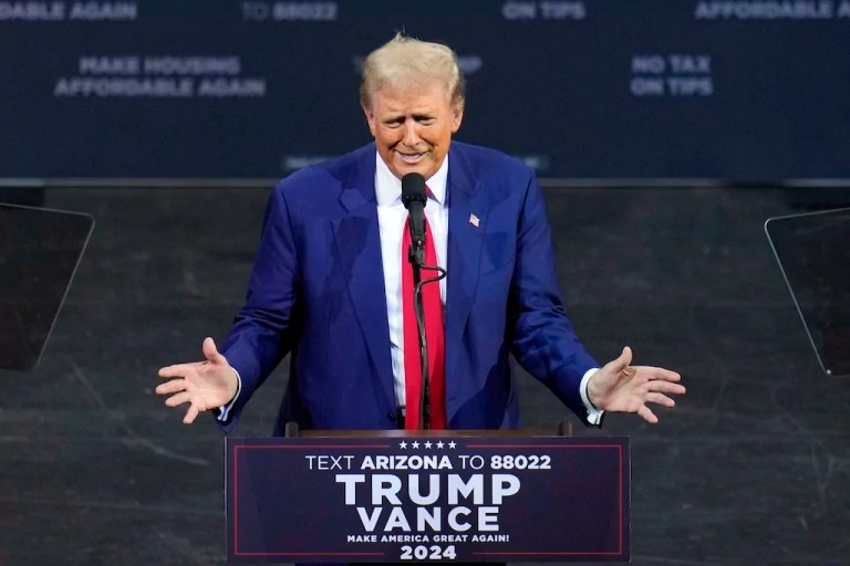 WATCH LIVE: Trump holds rally in Las Vegas