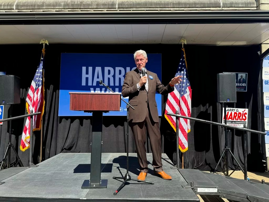 What Bill Clinton’s gaffe says about Harris and the border