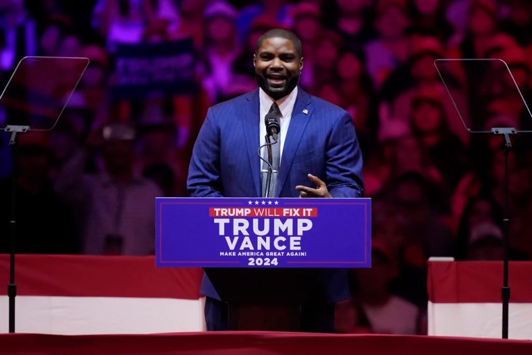 Byron Donalds mocks Democratic Party ‘mess’ leading to GOP converts in Florida