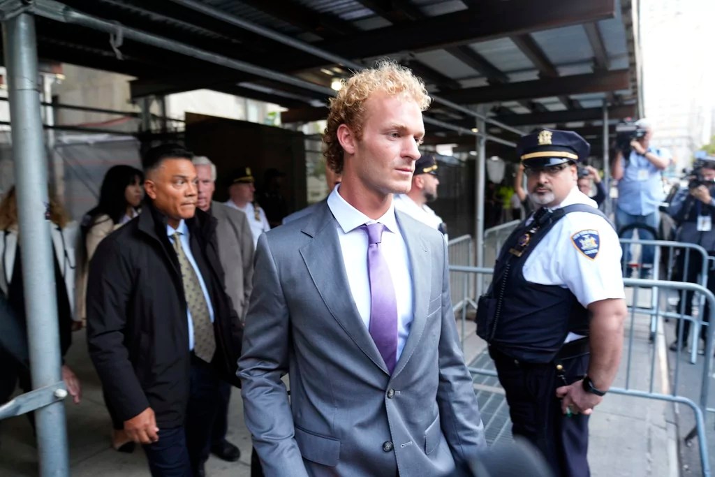 Witnesses in Daniel Penny case praise his actions, but prosecutors hint at racial tensions 