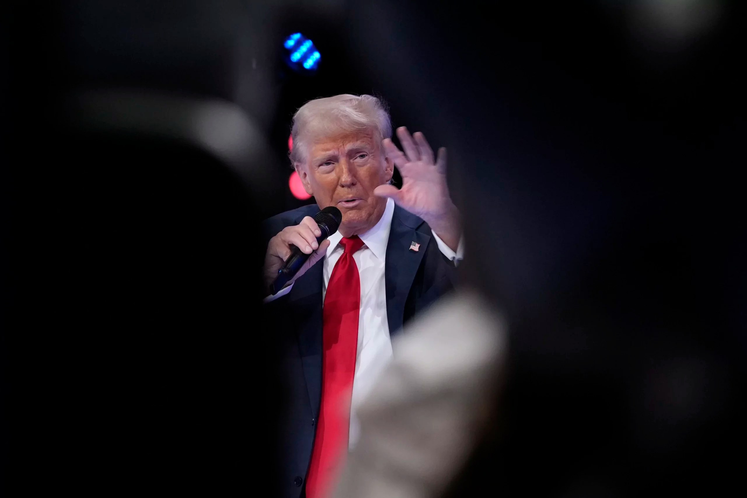 UAW challenges Trump to 12-hour workday following autoworkers slam