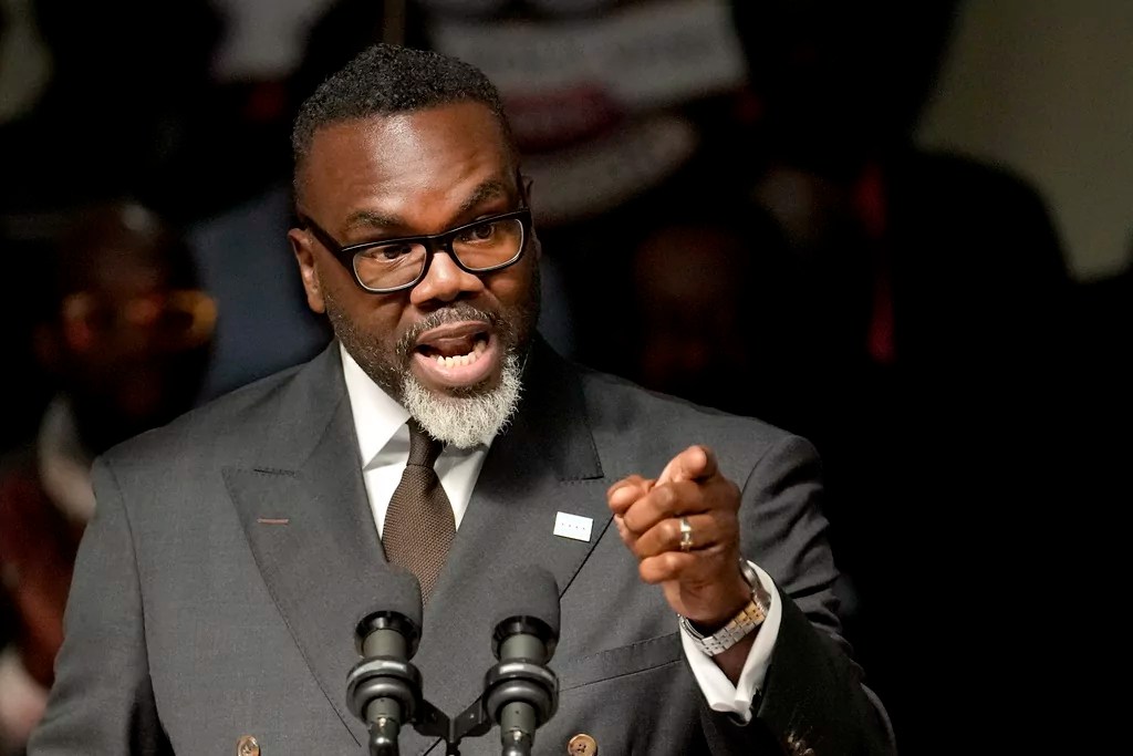 Brandon Johnson touts diverse administration, says black people run Chicago because ‘we’re most generous’