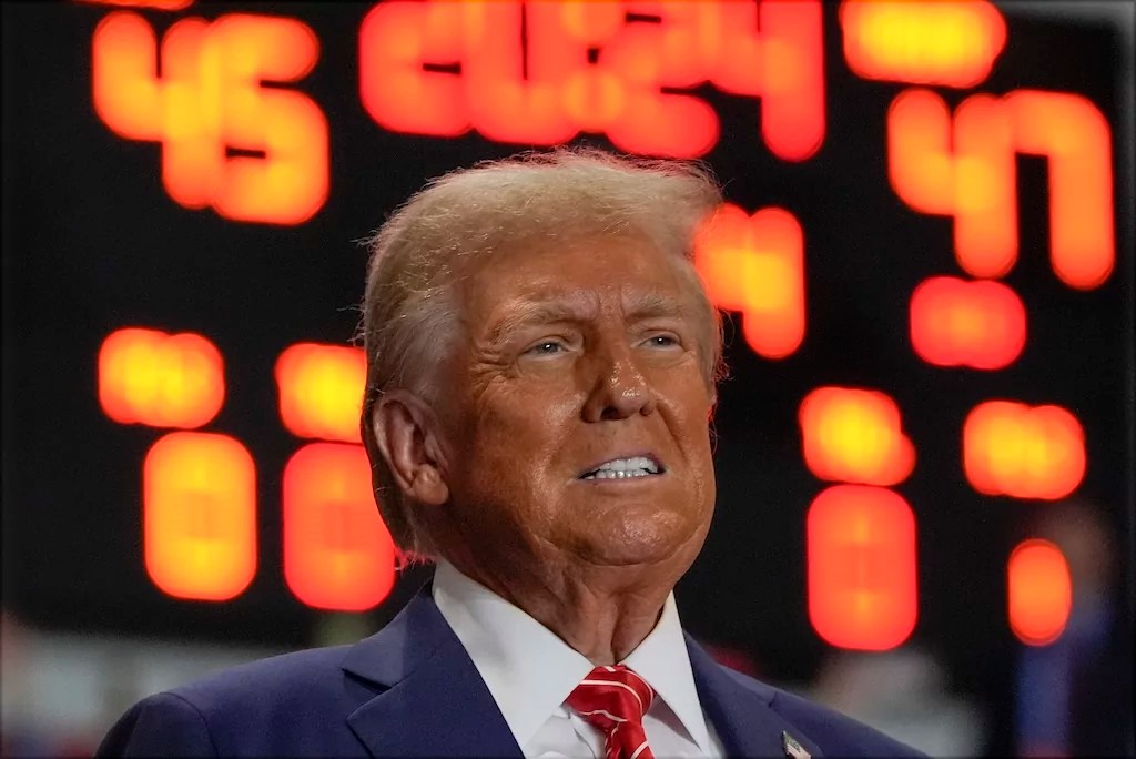 WATCH LIVE: Trump holds a campaign rally in New Mexico