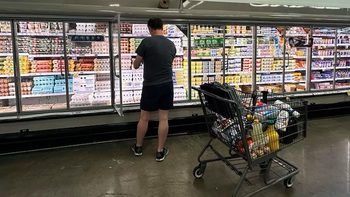 Inflation ticks up to 2.3% in Fed’s preferred gauge