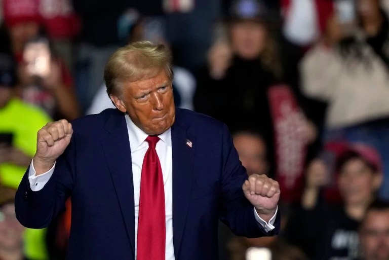 Trump credits papers withholding endorsements as sign he’s ‘doing a great job’