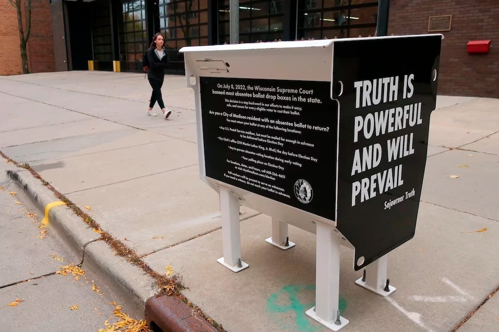 Wisconsin election officials fight against narrative of ballot drop boxes