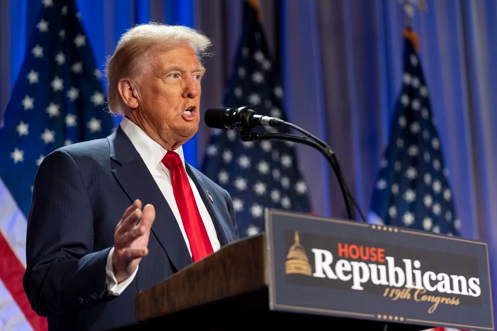 Trump signs transition agreement with Biden White House after delay