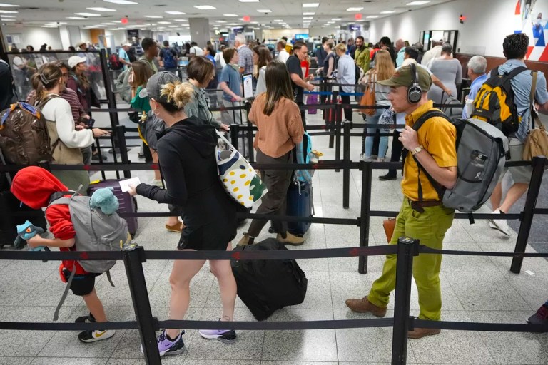 What a government shutdown could mean for holiday travel plans