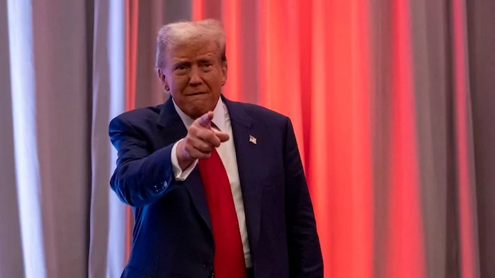 Trump picks William Owen Scharf as White House staff secretary