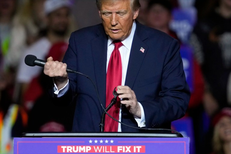 Trump complains about microphone problems as he and Harris wrap up long day of rallying