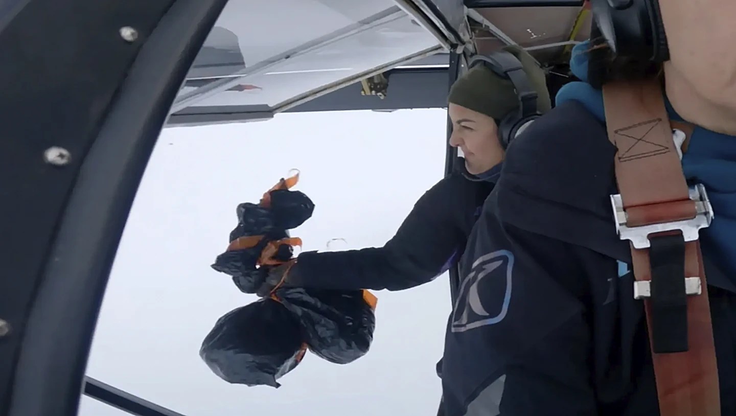 ‘It’s a bird! It’s a plane!’ In Alaska, it’s both, with a pilot tossing turkeys to rural homes