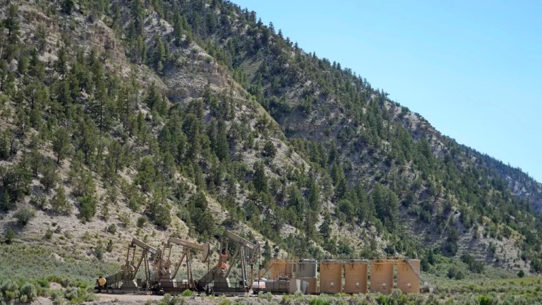 Supreme Court looks poised to curb environmental studies hindering energy projects