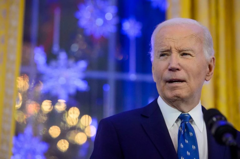 Biden reveals new climate targets, seeking to curb emissions more than 60% by 2035